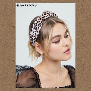 Pacsun NWT Leopard Velvet Brown Tan Knot Headband